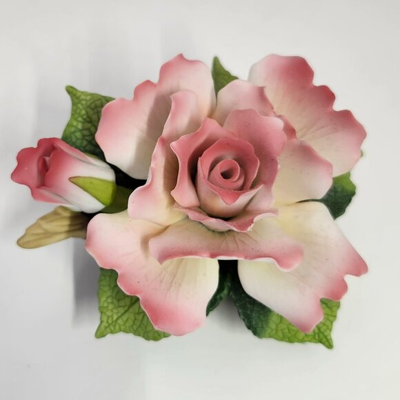Vintage Pink & White Porcelain Rose Andrea by Sadek - Picture 1 of 9